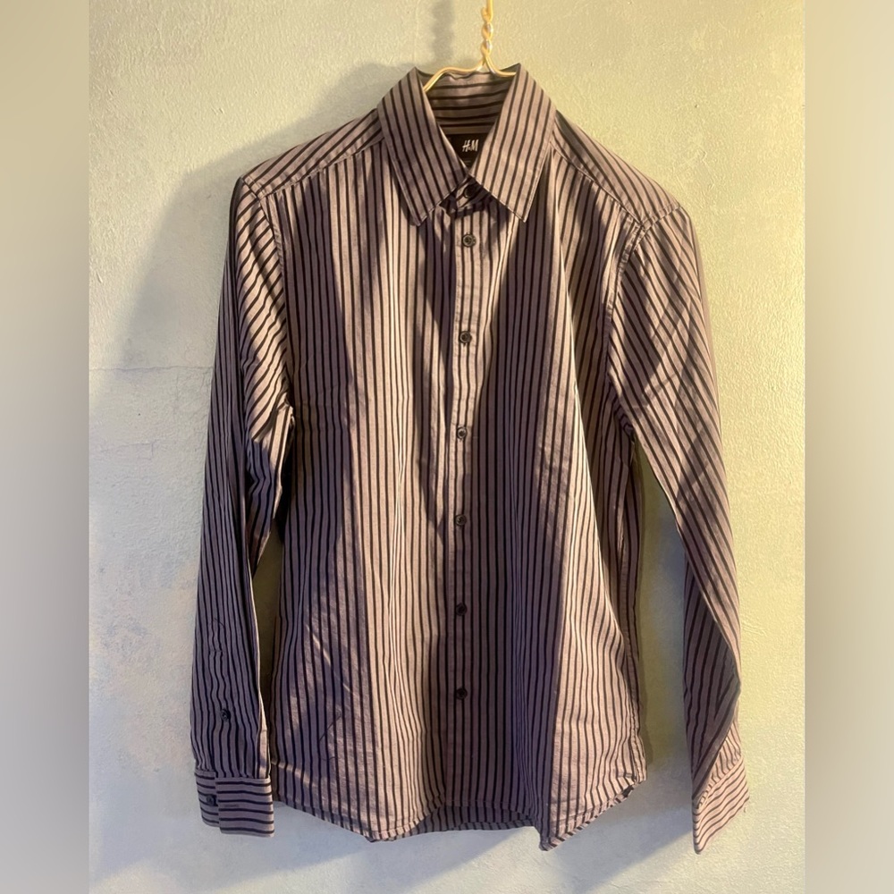 H&M Short Sleeve Button